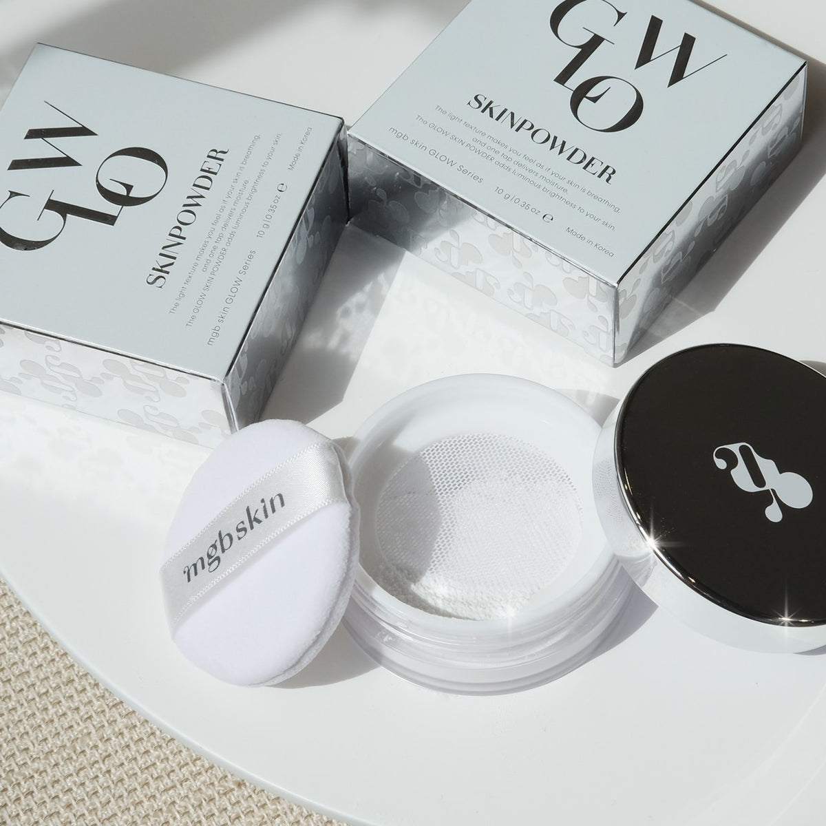 【💍情報解禁💍】さらさら、つるつる。なのにツヤは健在。GLOW SKIN POWDERローンチ💫